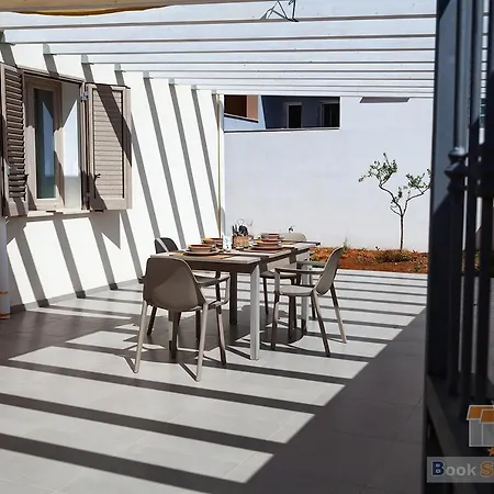 Casa Dell'ulivo Holiday home Terrasini